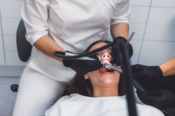 Best Broken or Cracked Tooth Emergency Dentist in Schaumburg, IL